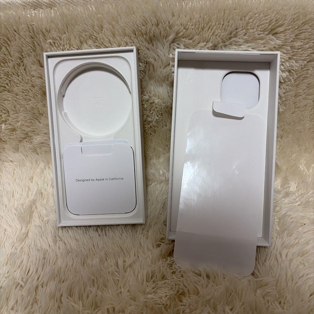 ア*3様 iPhone 15 256GB ブラック カメラ割れ　ジャンク