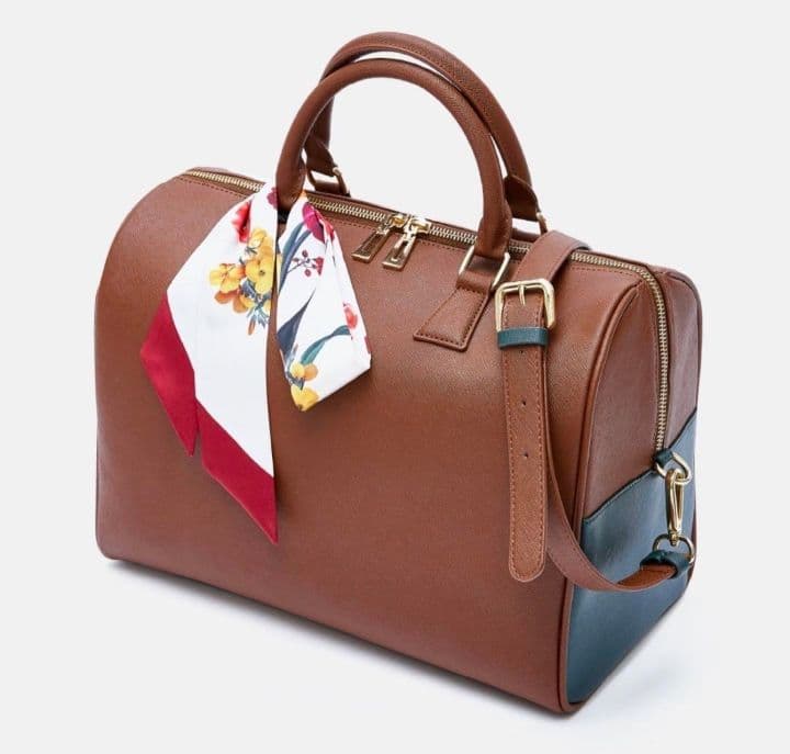 【新品未使用】BTS テテ MUTEボストンバッグ ミュートボストンバッグ V