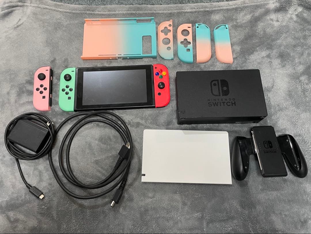 Nintendo Switch 赤/緑 Joy-Con 付属品付き