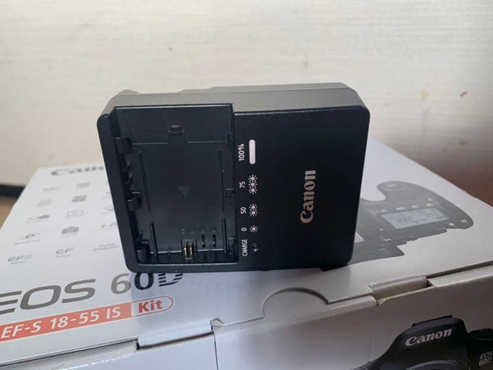 Muốn lên đời nên bán. Không có vết xước