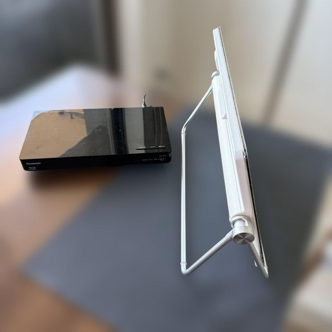 美品Panasonic ポータブルテレビ VIERA UN-15TD7