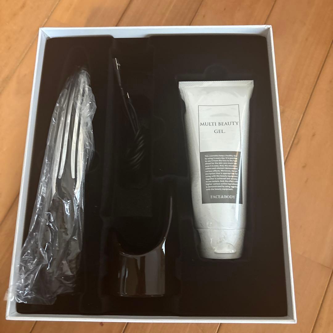 PYR KNIGHT マルチビューティージェルセット