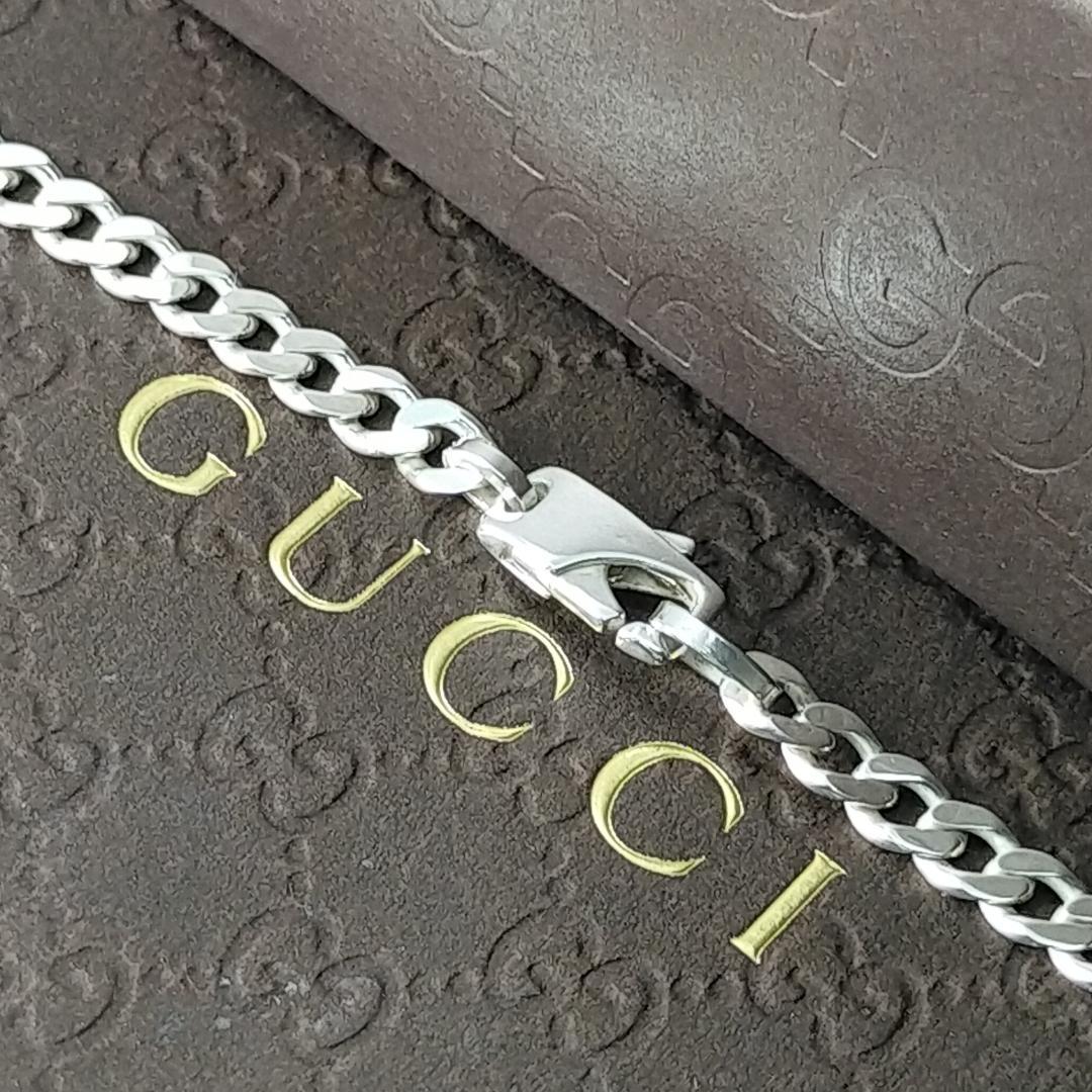 ◆SALE◆【GUCCI】ブランデッド　G　ラージ　ペンダント　2461