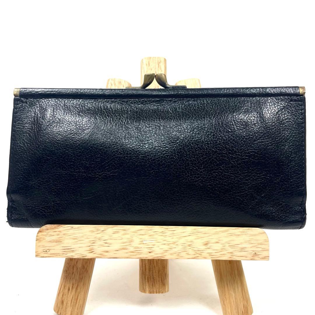 イルビゾンテ　長財布　希少　がま口　二つ折り　ロゴ型押し　オールレザー　ブラック