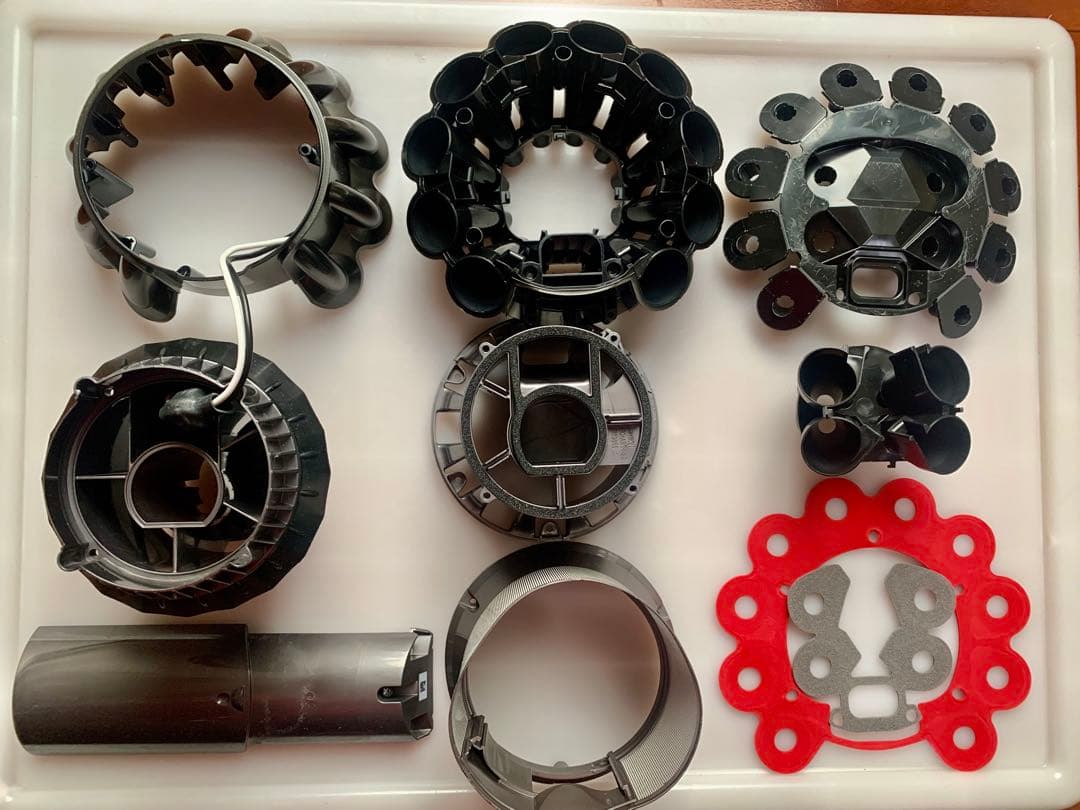 dyson ダイソンV10 本体のみ【分解清掃済み】