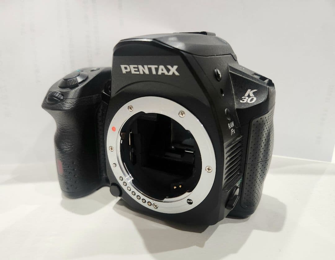 PENTAX K-30 ボディ ブラック 黒死病あり ジャンク