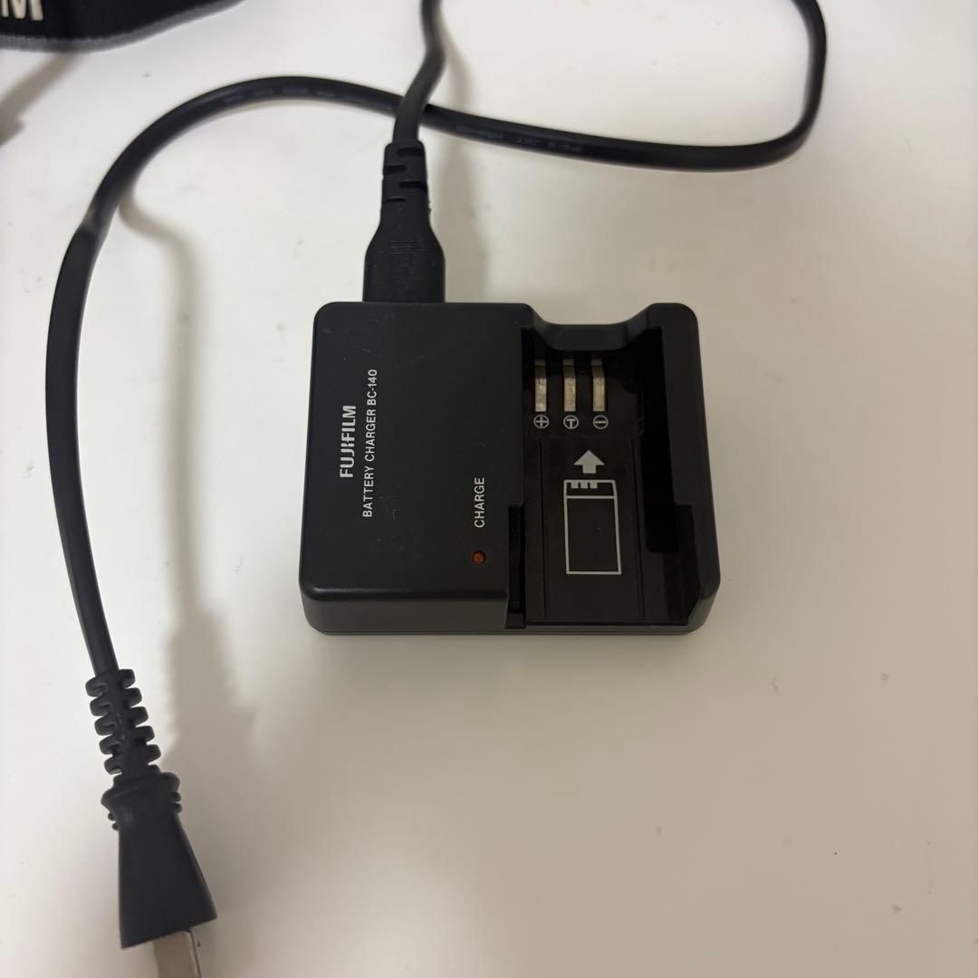 デジタルカメラ FUJIFILM FinePix S200EXR