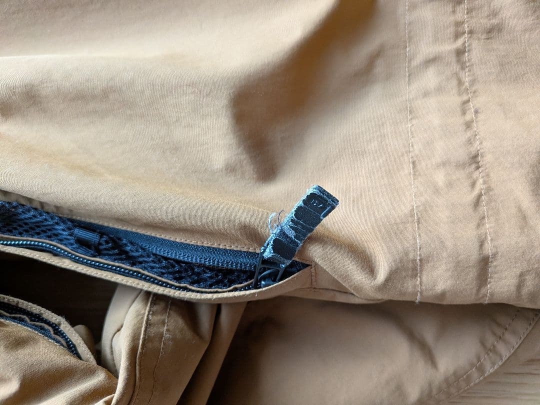 Burton「AG（アナログ）」メンズスノーボードウェア