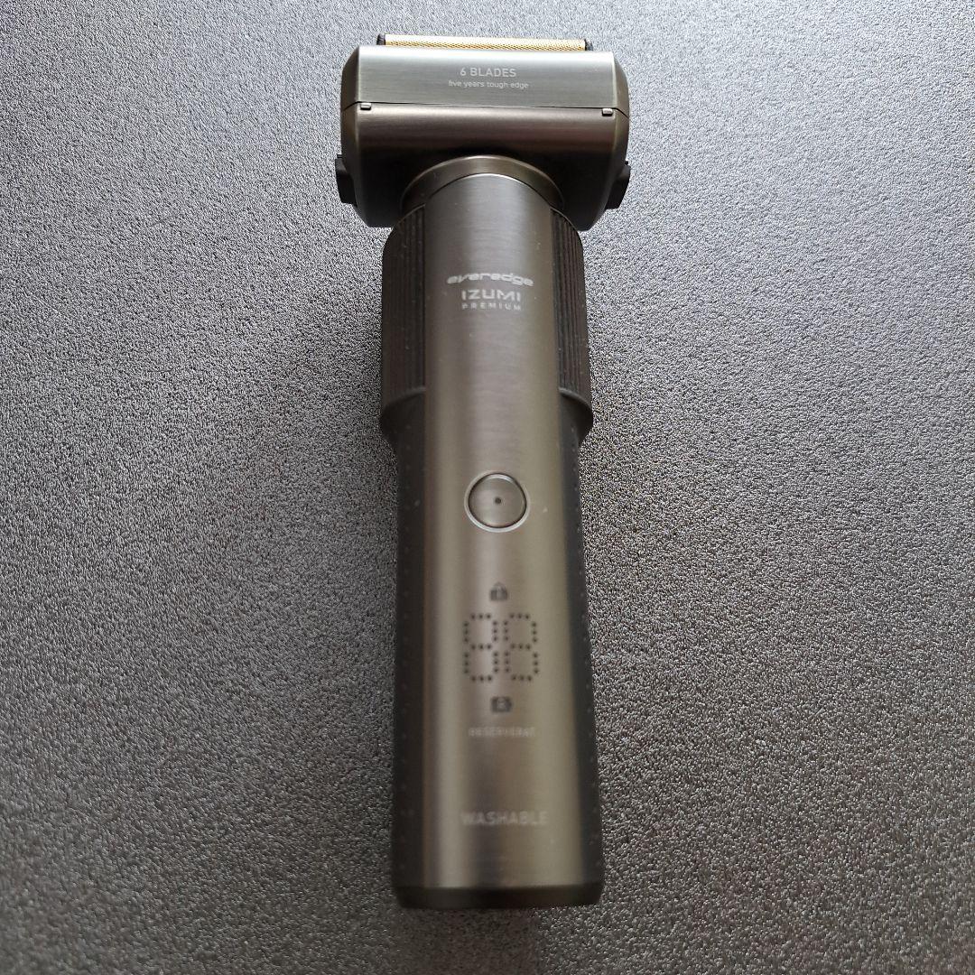 IZUMI｜イズミ 往復式6枚刃シェーバー everedge（エバーエッジ）