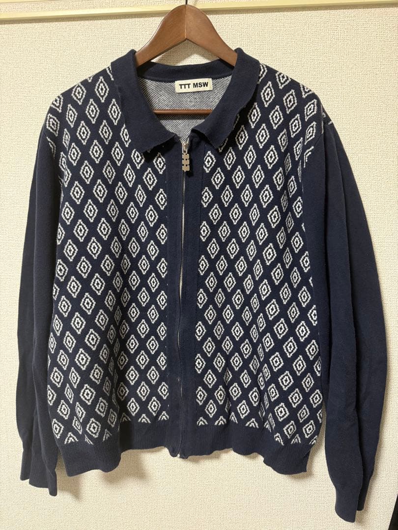 TTT MSW ネイビー ジップアップニット