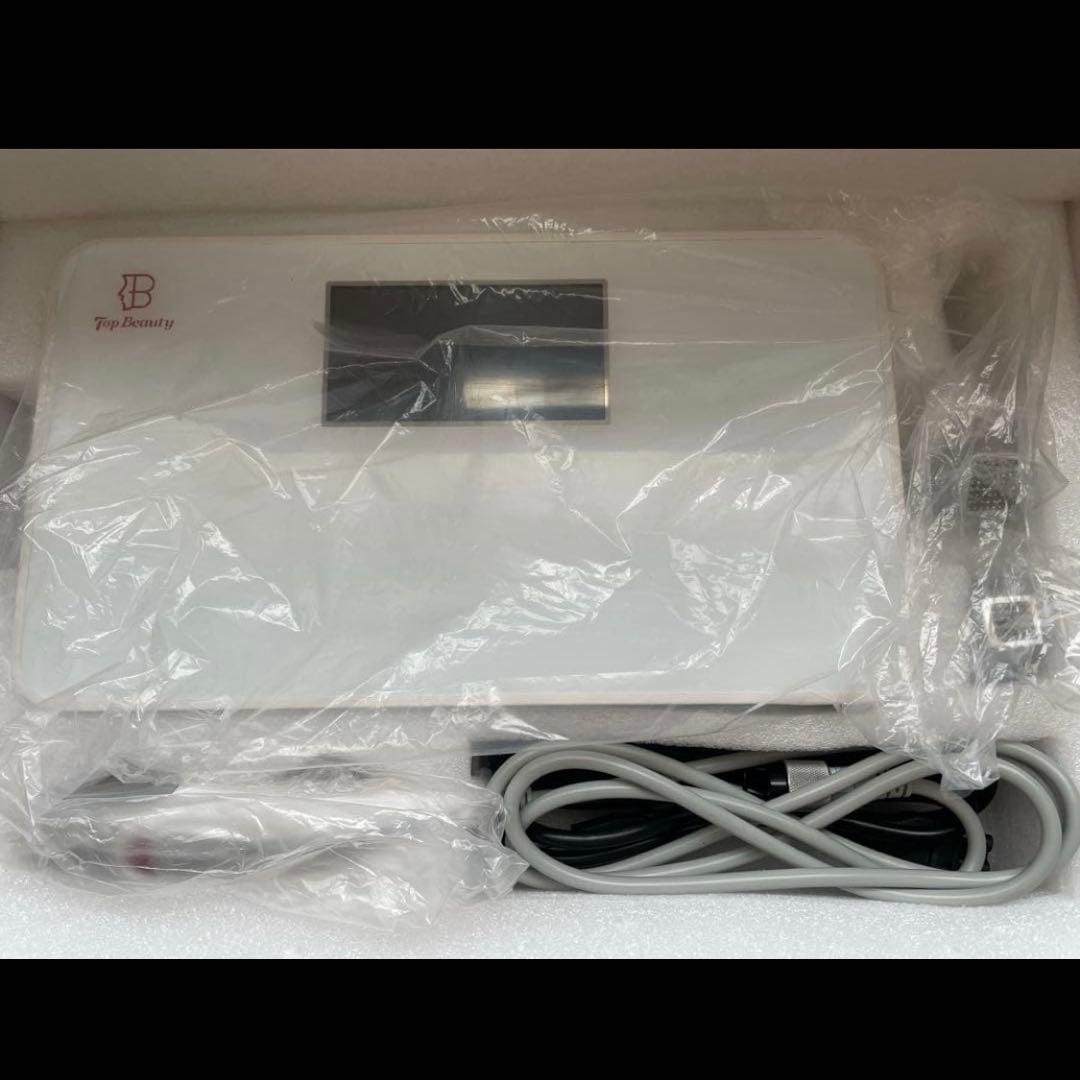 フラクショナルRF フェイスリフティング　ラジオ波