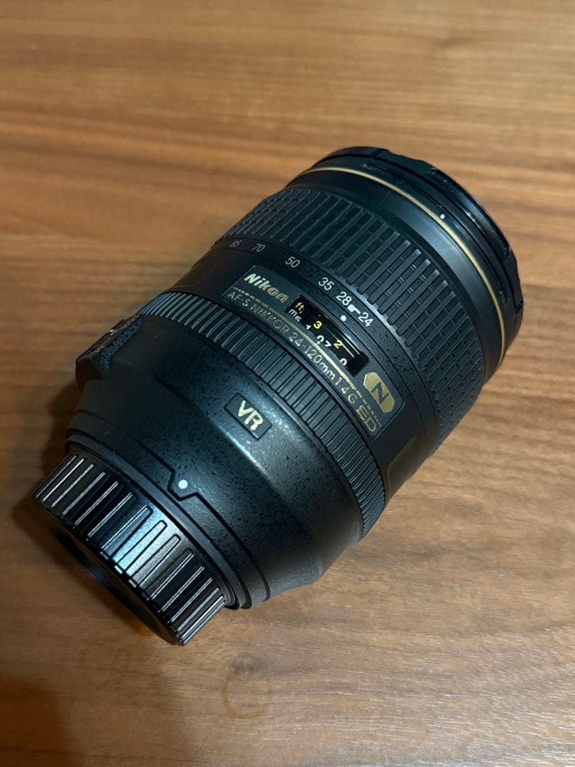 AF-S NIKKOR 24-120mm f/4G ED VR ズームレンズ