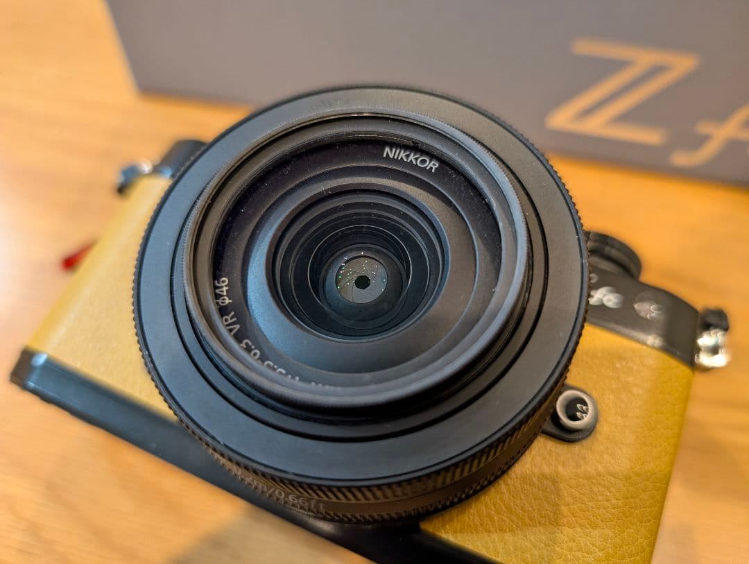 か*ー様 Nikon Z fc 16-50mm　マスタードイエロー