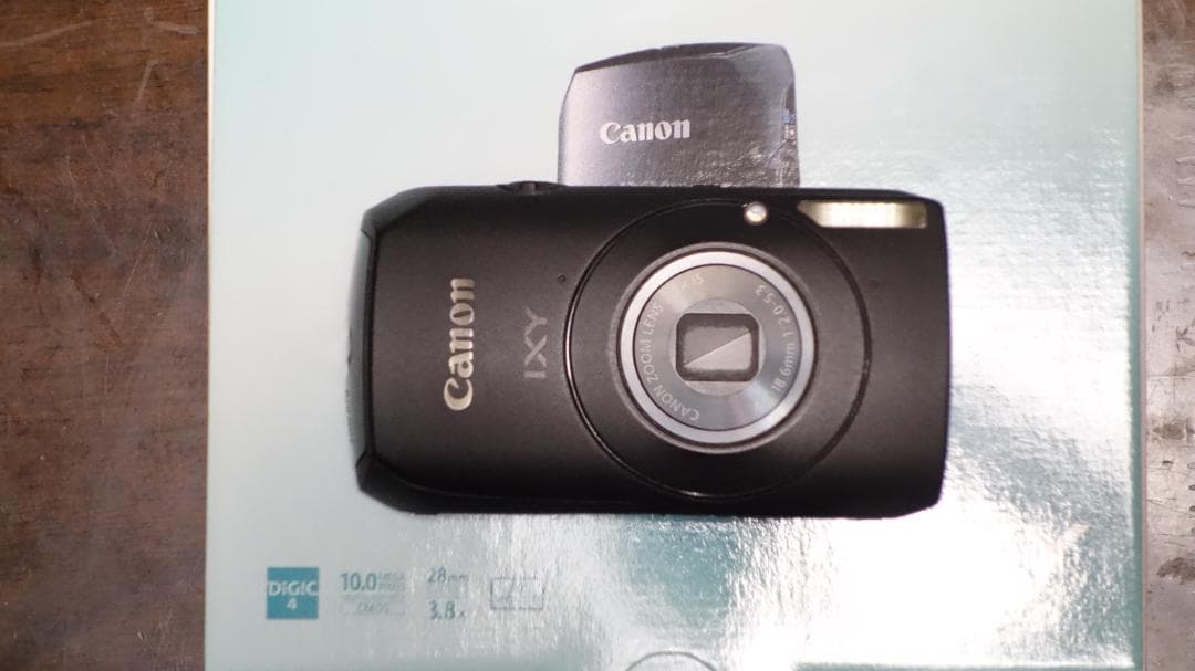 Canon IXY30s 10.0メガピクセル コンパクトデジタルカメラ