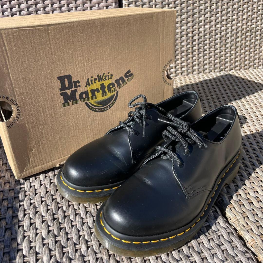 ドクターマーチン　ホールシューズ