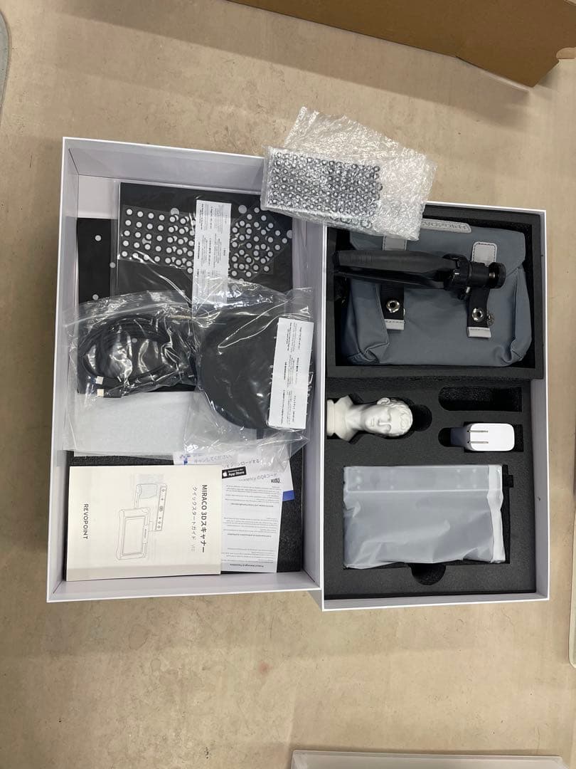 Revopoint MIRACO PRO　3Dスキャナー ほぼ新品の中古