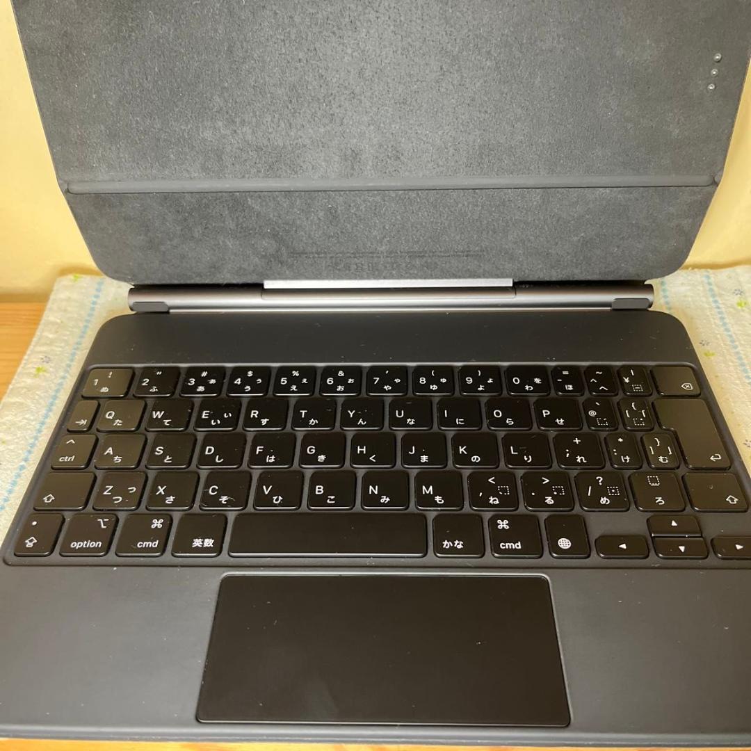 Magic Keyboard 純正　11インチ　ブラック