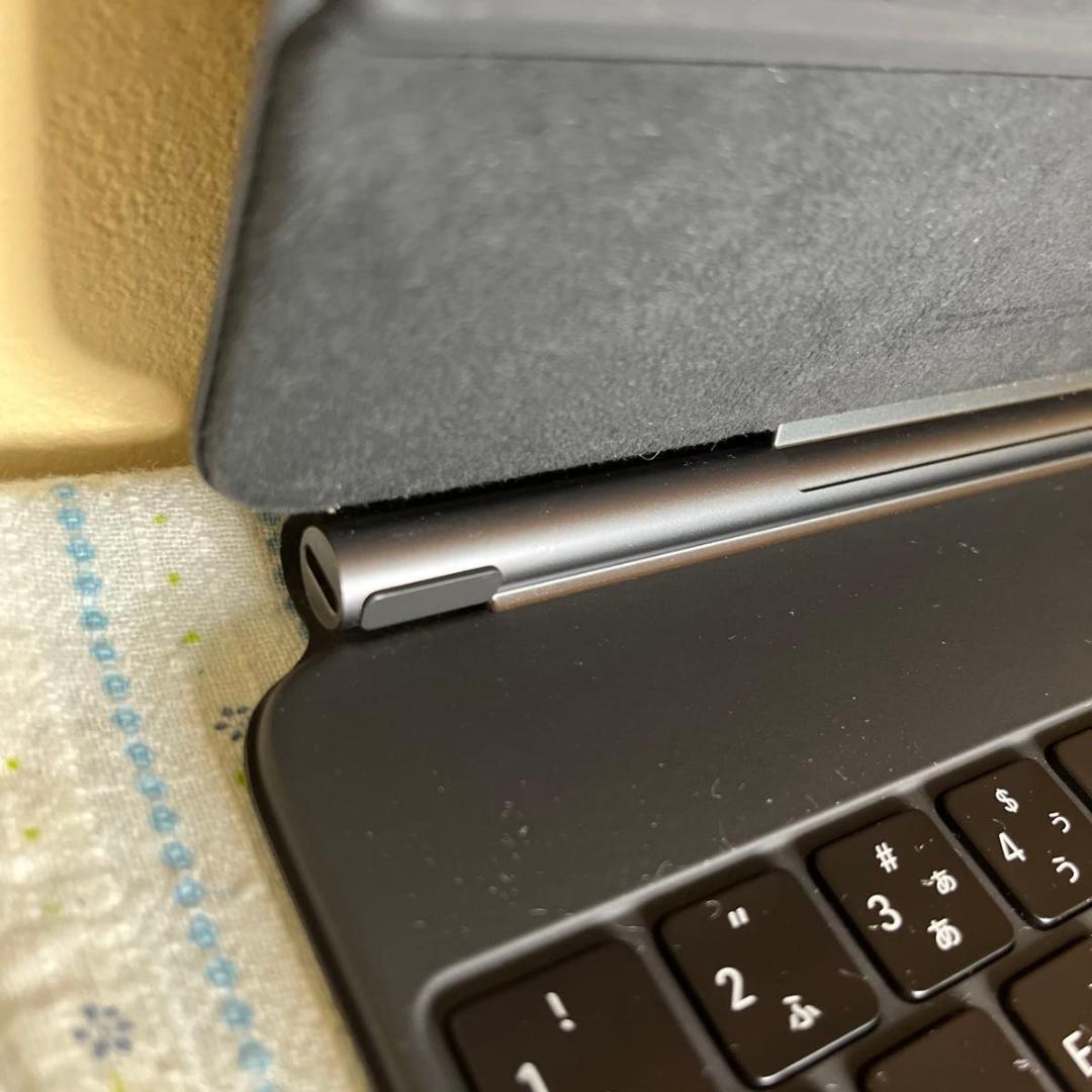 Magic Keyboard 純正　11インチ　ブラック