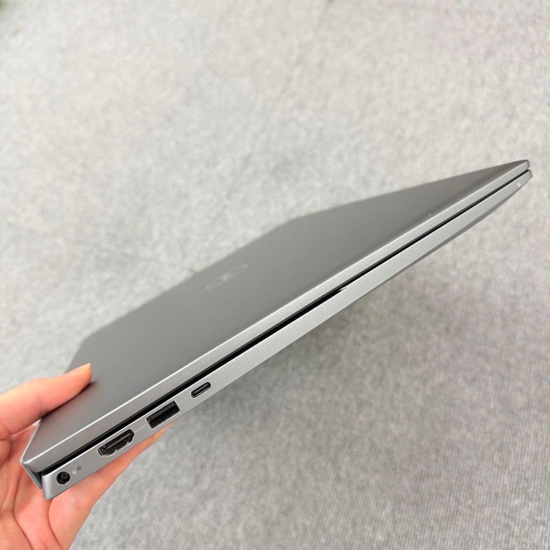 Dell Vostro 5620 第12世代 Intel Core i5