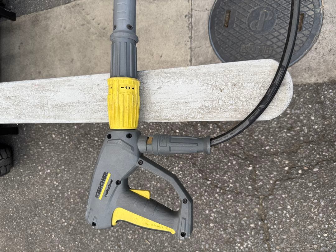 ケルヒャー　業務用高圧洗浄機(温水式)