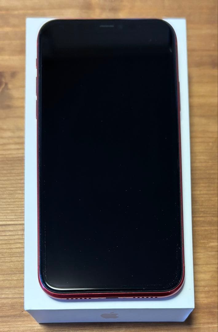 訳あり iPhone11 64g SIMフリー RED バッテリー82%