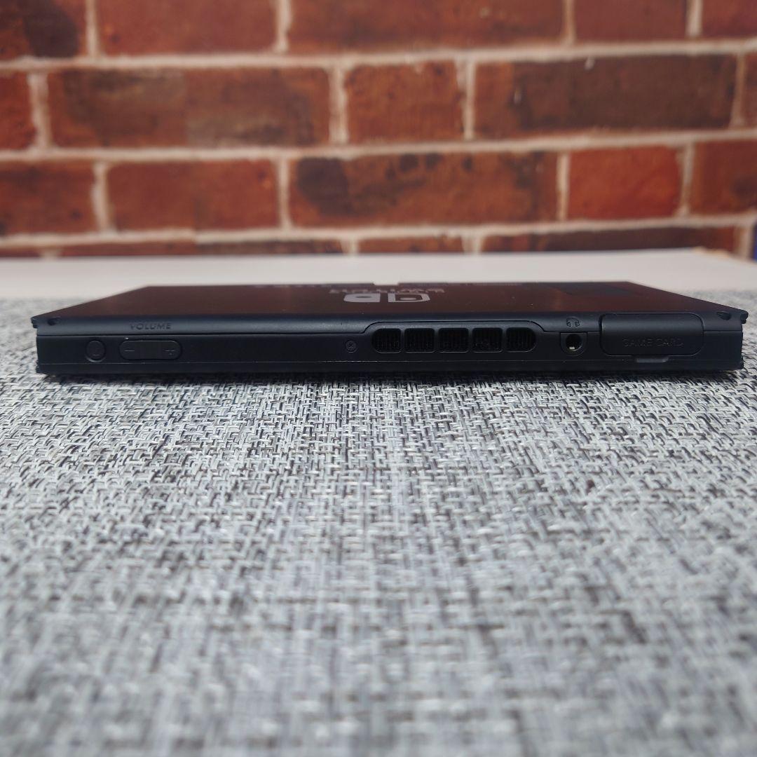 【美品】ニンテンドースイッチ 本体 バッテリー強化版