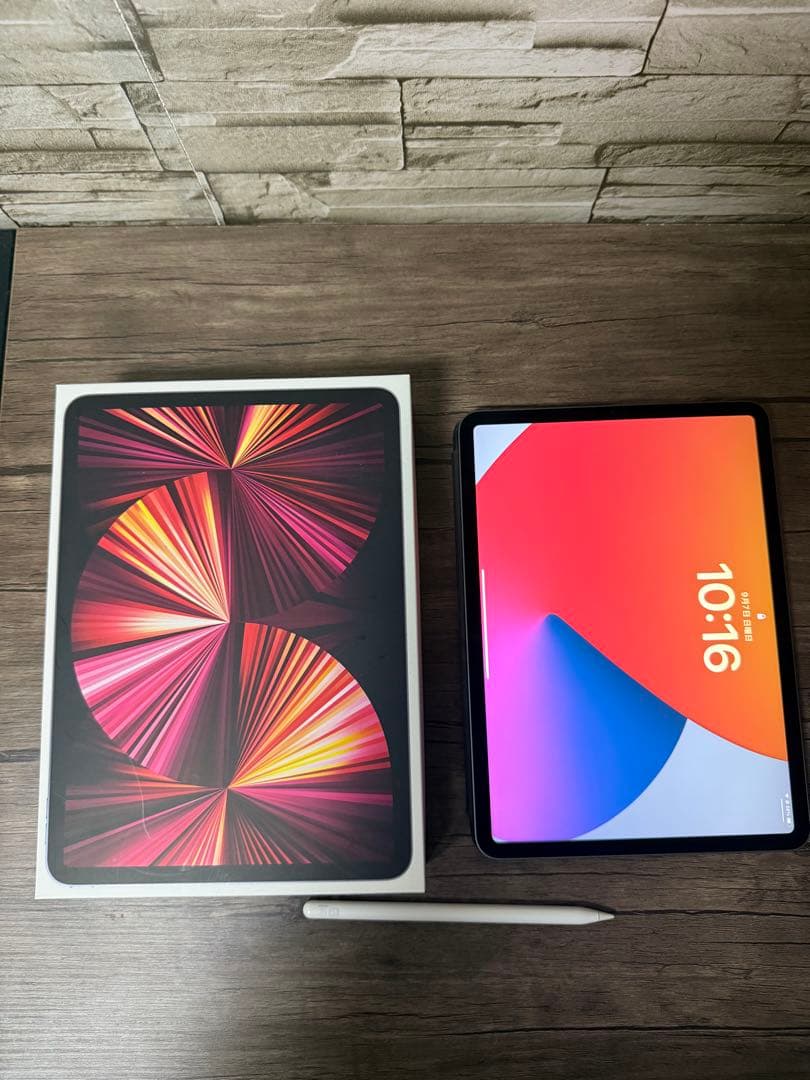 iPadPro11インチ第3世代128GBWi-FiモデルAppleペンシル付き