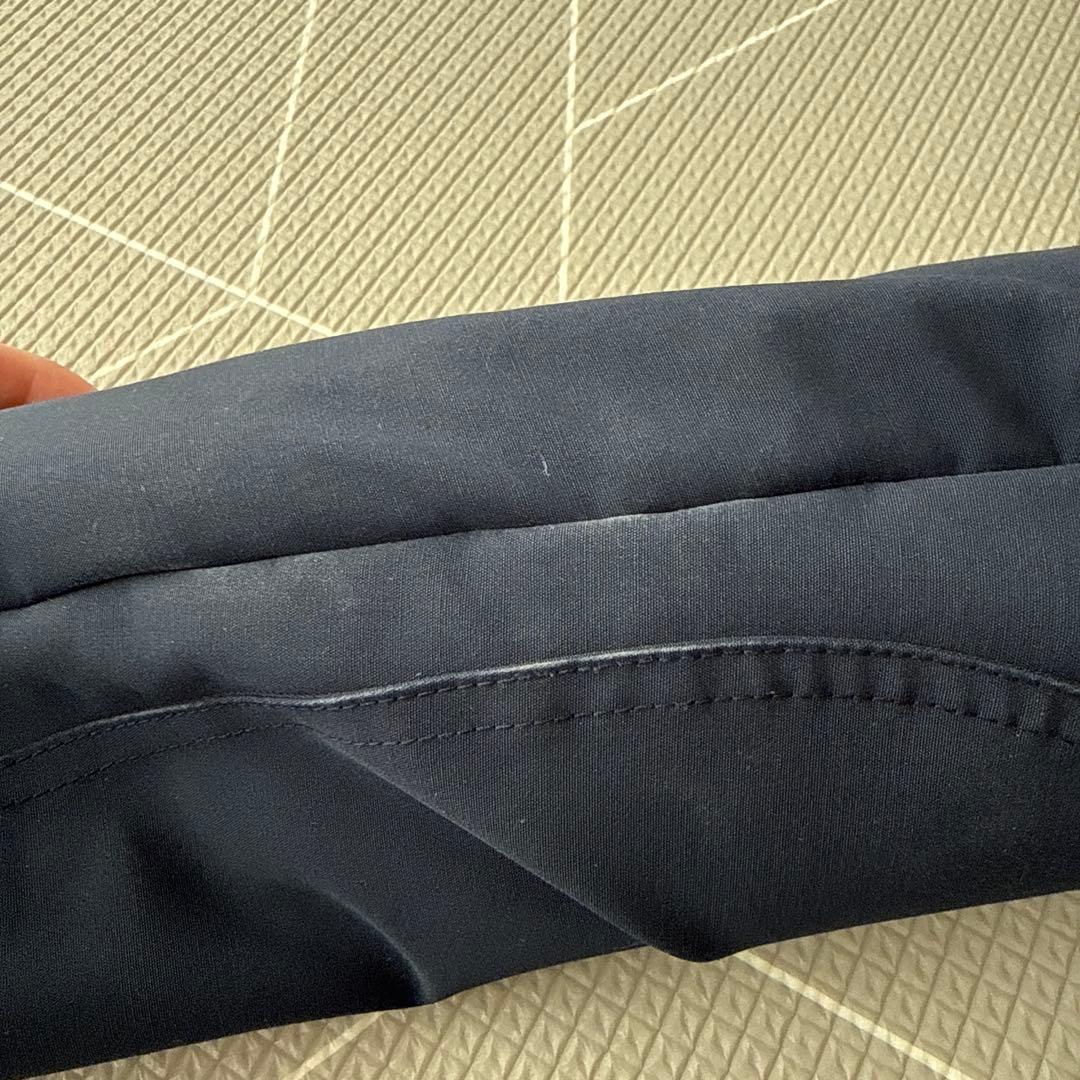   ネイビー フード付き ダウンジャケット