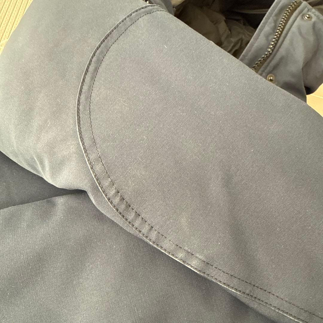   ネイビー フード付き ダウンジャケット