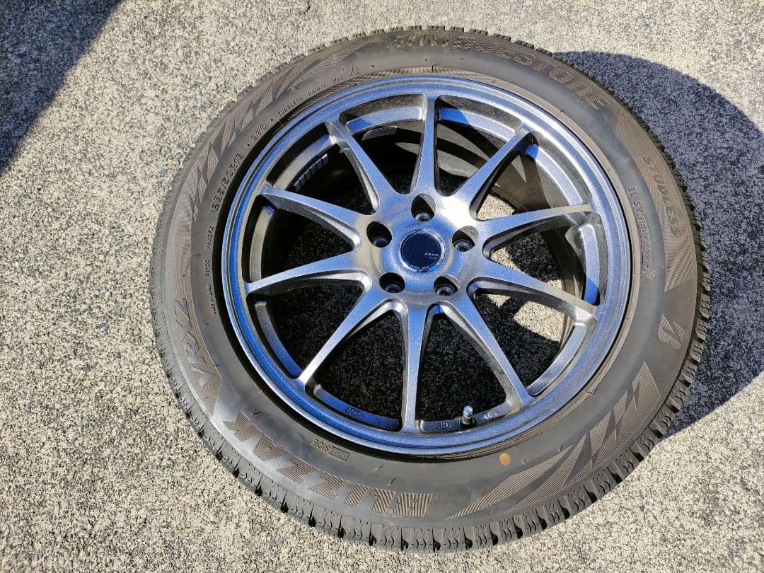 22年製 4本 235/50R18 ブリザックVRX2 スタッドレス