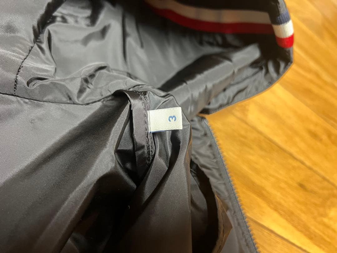 MONCLER モンクレール フード付きナイロンジャケット