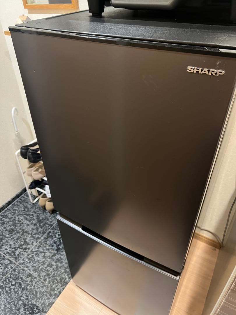 【SHARP 冷蔵庫 SJ-D15J】152L ドア付替可／マットダークグレー