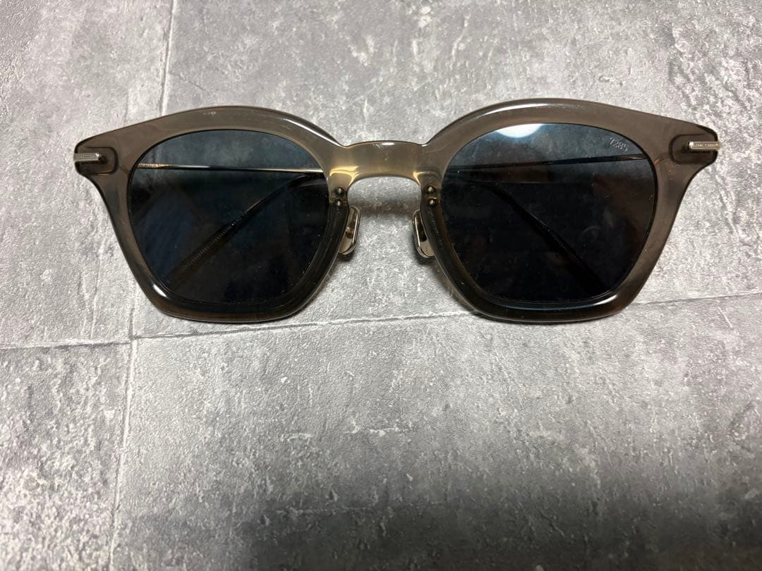 EYEVAN サングラス グレーフレーム ケース付