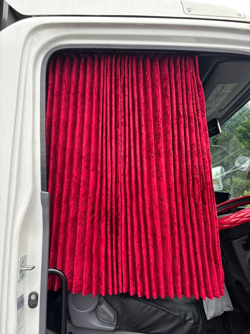 チンチラ　仮眠カーテン