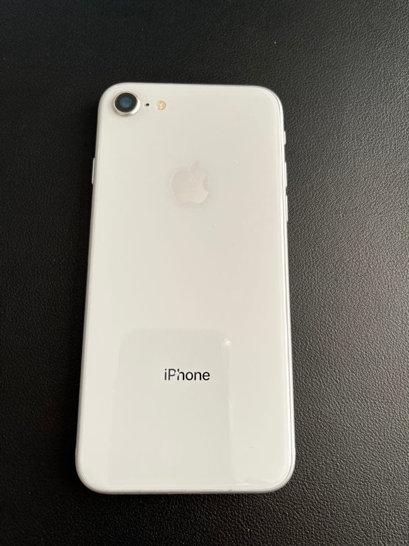 美品　iPhone8 256GB バッテリー100%　箱・アクセサリー等付属