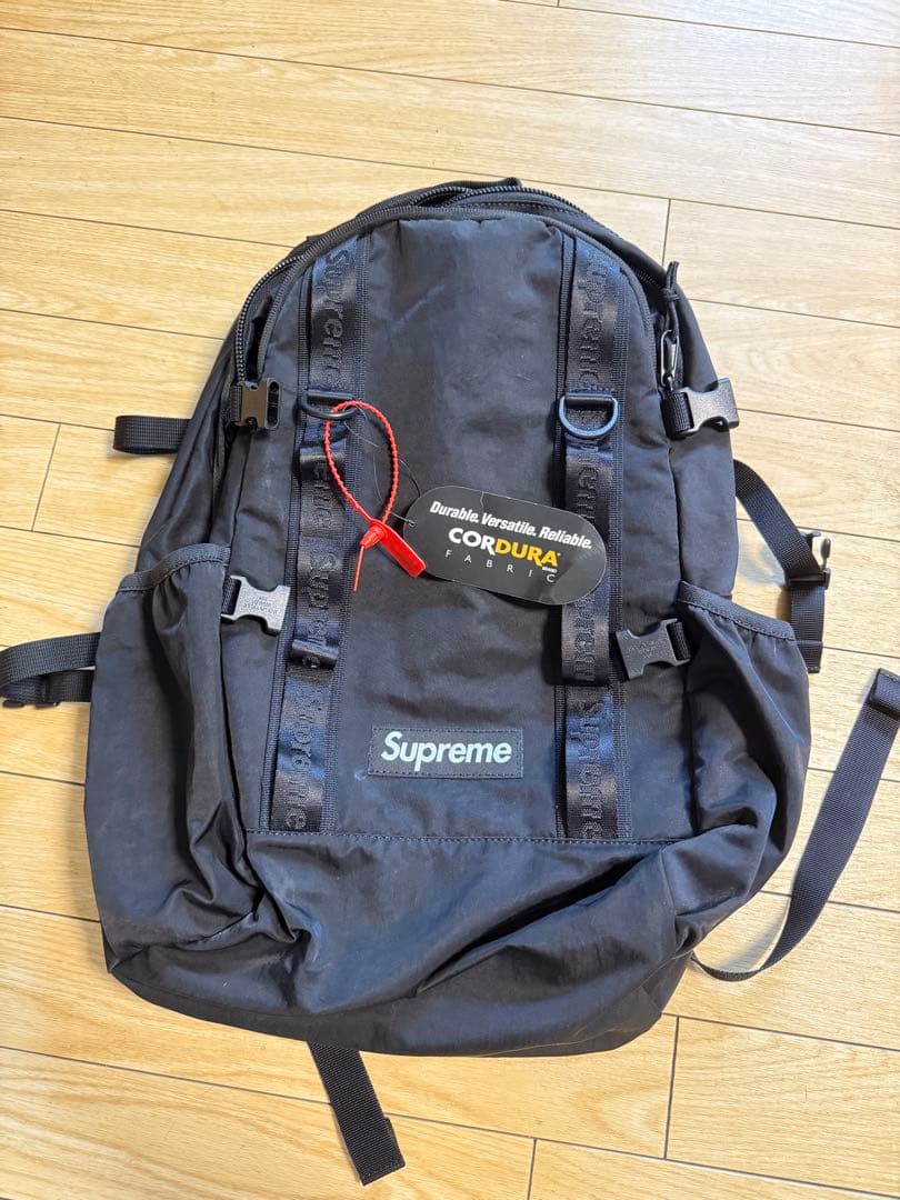 Supreme ブラック リュック・バック