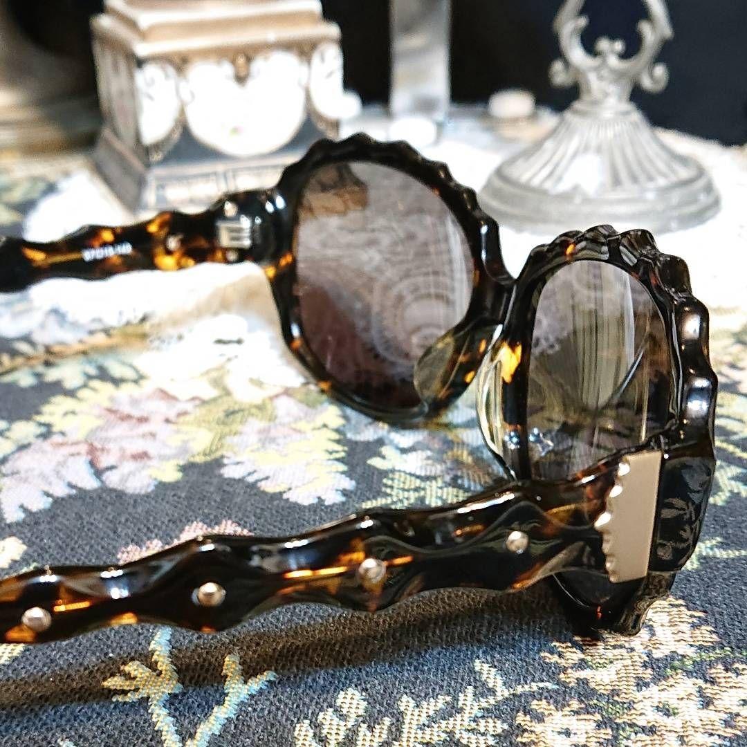 【完全処分☆】ヴィヴィアンウエストウッド 波形 フレーム サングラス 美品