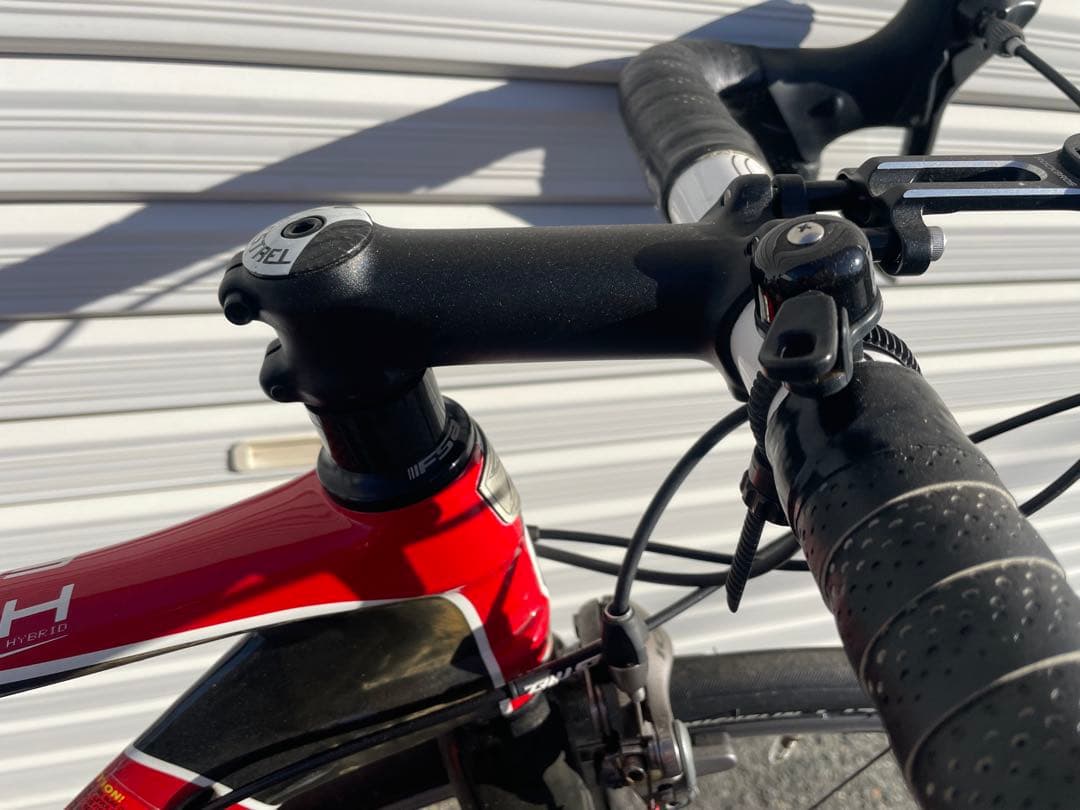 KESTREL Taron 105フルカーボン　エアロ　 ロードバイク