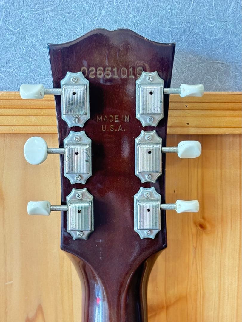 【 Gibson / アコースティックギター 】J-45 ギブソン