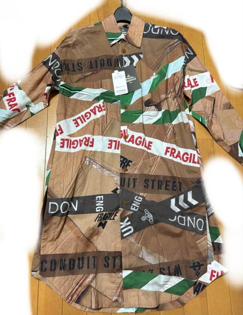 ヴィヴィアンウェストウッド　Vivienne Westwood長袖シャツ