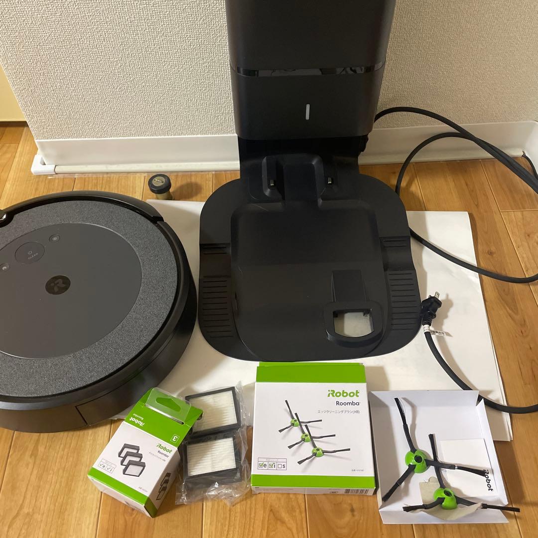 【美品】iRobot Roomba i3+ i355060 クリーンベース付き