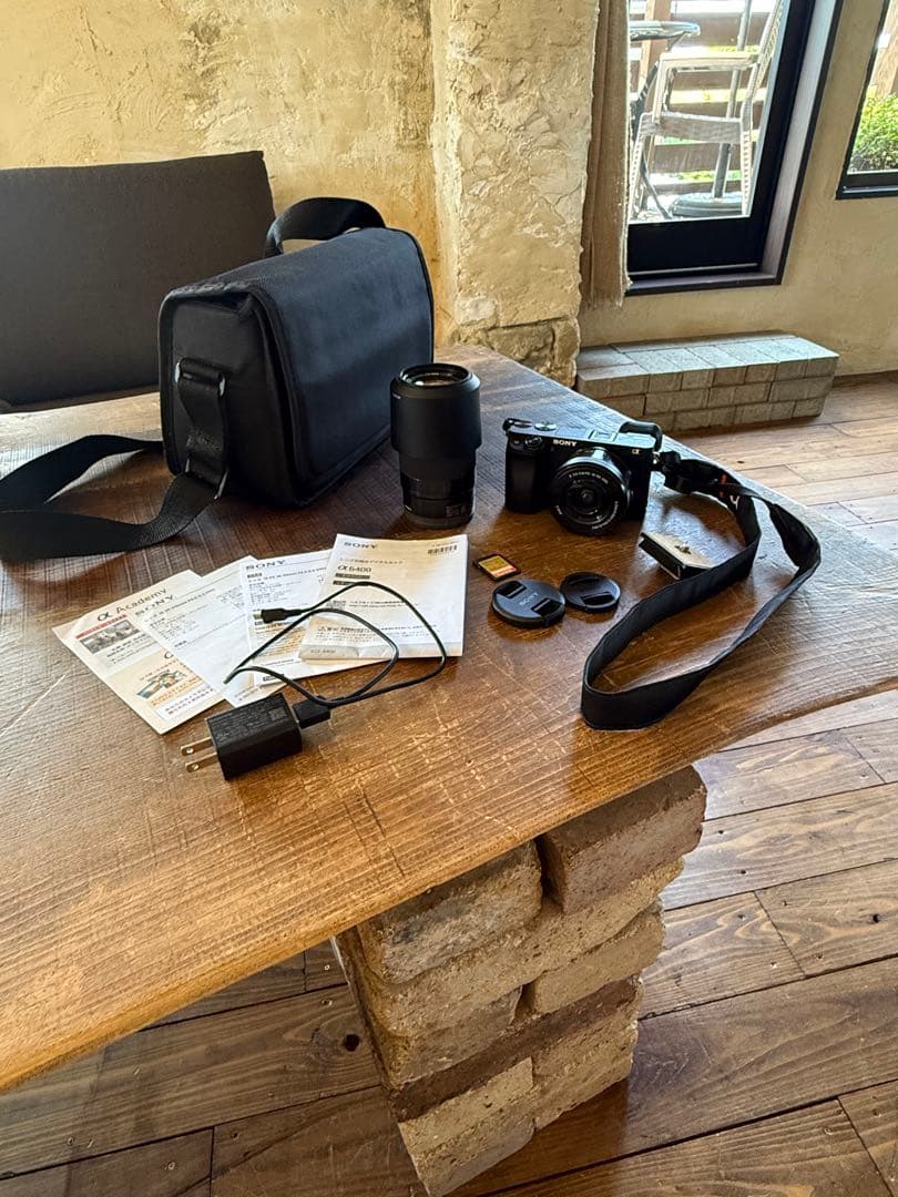 ソニー　α6400 バッグ&SDカード付き