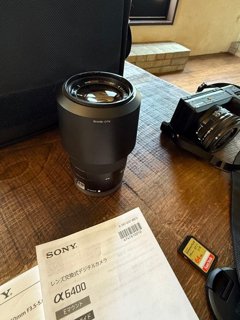 ソニー　α6400 バッグ&SDカード付き