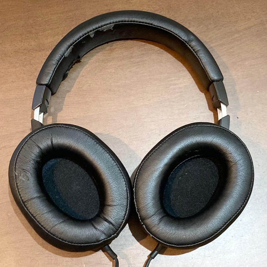 audio-technica ATH-MSR7b ヘッドフォン