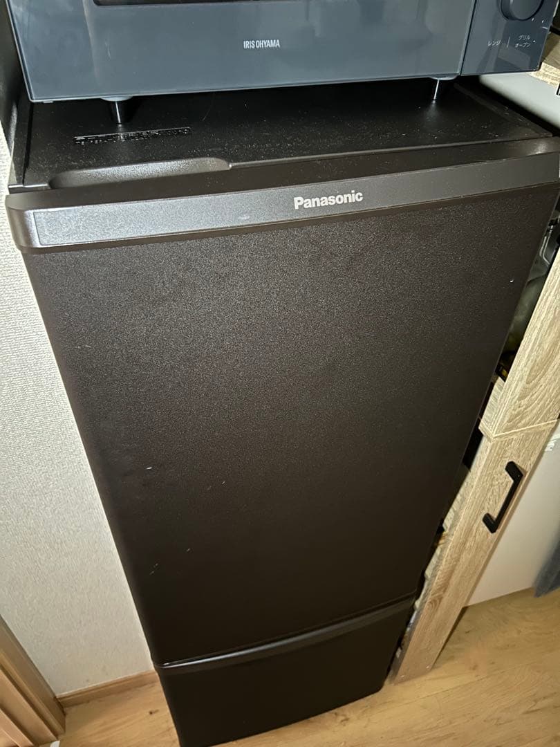 Panasonic 冷蔵庫 黒色 冷凍室付き