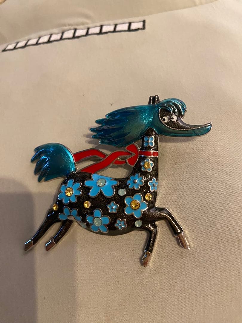 な*し様 ムーミン谷　サーカスの馬のブローチ&ペンダントトップ