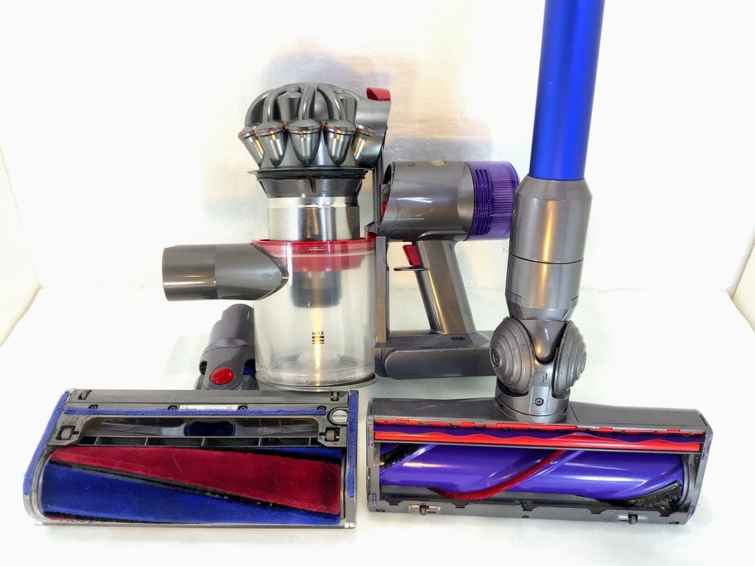 Dyson V7 SV10 コードレスクリーナー　セット