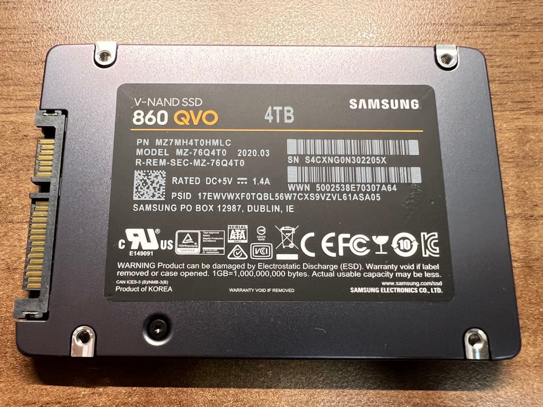 Samsung 860 QVO 4TB 内蔵型SSD 6303時間