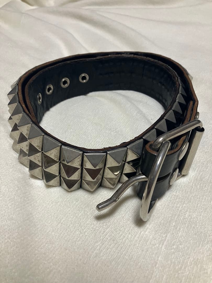 スタッズベルト　ハードコアパンク 3連鋲　リアルレザー　黒