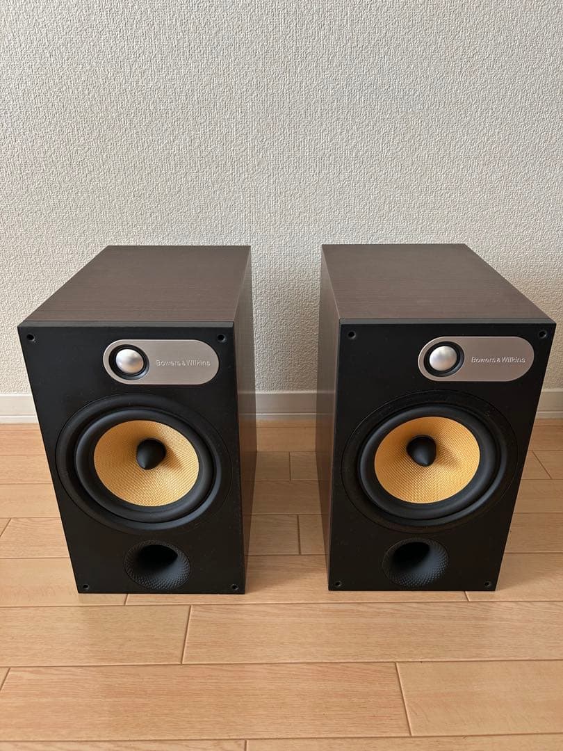 B&W685 スピーカー